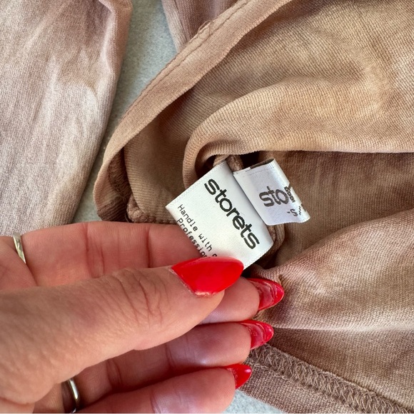 STORETS TYE DYE LONG SLEEVE CROP TOP - Picture 5 of 8